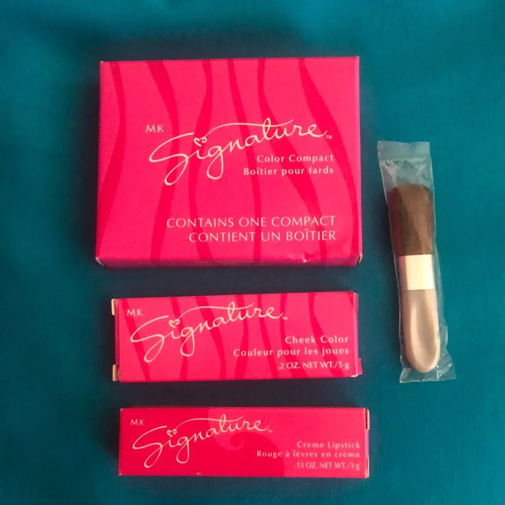 Mary Kay bundle - Picture 1 of 9
